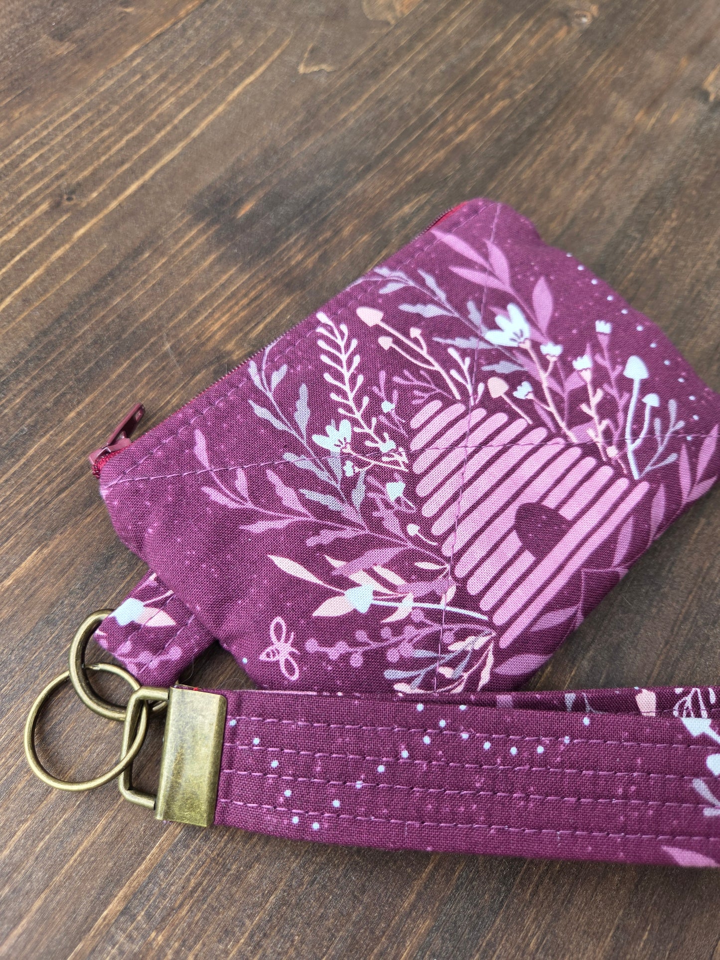 Keychain Wallet Plum Bee Fabric
