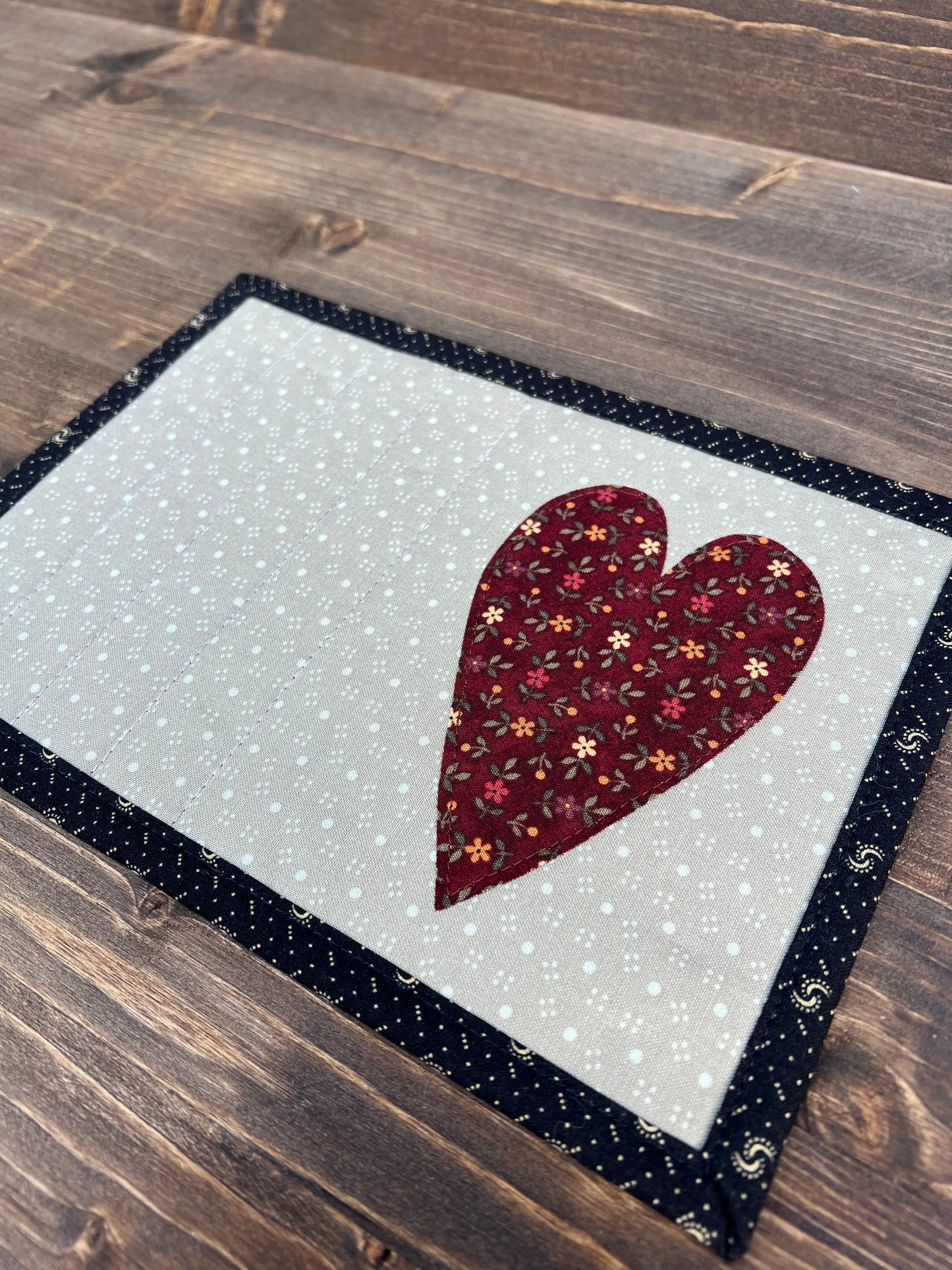 Heart Mug Rug Warm Country
