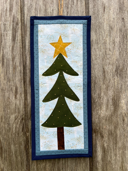 Christmas Tree Mini Banner - dark green
